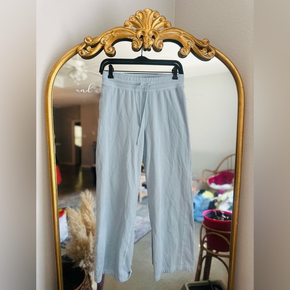 Aritizia sweatfleece airy terry blue sweatpants small - Picture 1 of 1